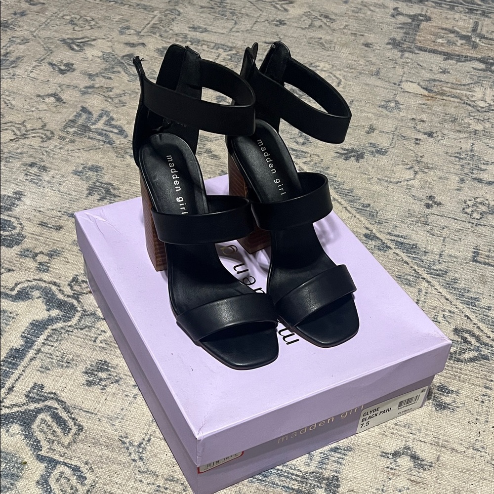Madden Girl Black Strappy Block Heel Sandals